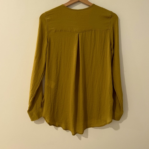 NWOT H&M Front Pocket Blouse Size 4 - Picture 2 of 5